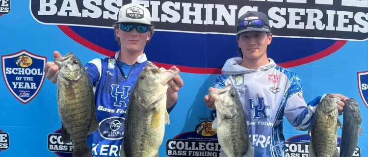 This past weekend a few of our guys competed in the ACA Pickwick Slam in Florence Alabama. Despite the heavy winds and rough weather our team was able to bring in a limit. Thank you to all our sponsors who are able to make this happen!