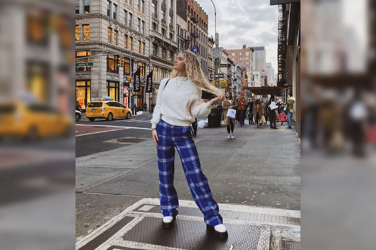 Modeling UK Plaid